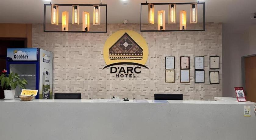 D Arc Hotel Kota Kinabalu Exterior foto