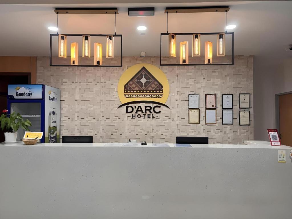 D Arc Hotel Kota Kinabalu Exterior foto